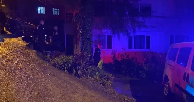 Artvin de heyelan riski nedeniyle 2 bina tahliye edildi Artvin Haberleri