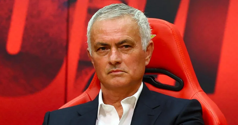 Mourinho: Fenerbahçe ye giderek hata yaptım