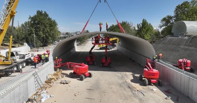 Konya Büyükşehir Belediye Başkanı Altay, Köprülü Kavşağın trafiği rahatlatacağını bildirdi Konya Haberleri