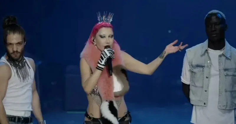 Hande Yener den konsere damga vuran sözler Sözcü Gazetesi