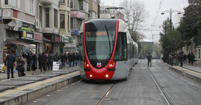 Kabataş Bağcılar tramvay hattında teknik arıza: Bazı duraklarda seferler yapılamıyor Gündem Haberleri