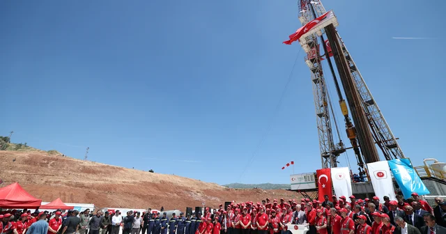 TBMM Başkanı Kurtulmuş, Gabar Dağı ndaki petrol üretim sahasında konuştu: Şırnak Haberleri