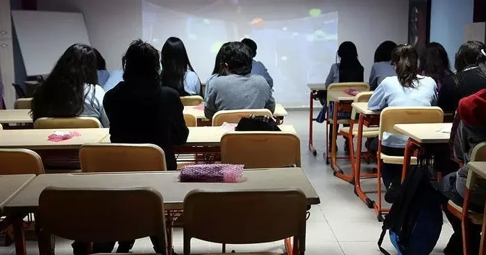 Hayalet sınıf skandalı! Yüzlerce öğrencinin diploması iptal, 6 okul kapatıldı...