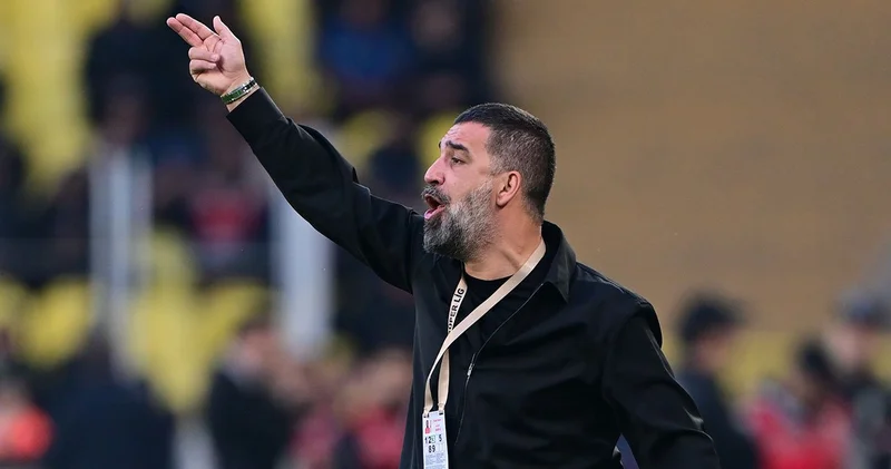 Arda Turan ın geleceğine dair açıklama geldi
