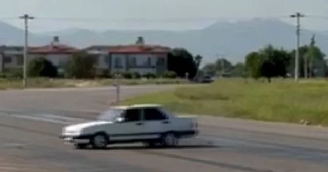 Antalya’da magandaların drift şovu pahalıya patladı VİDEO İZLE