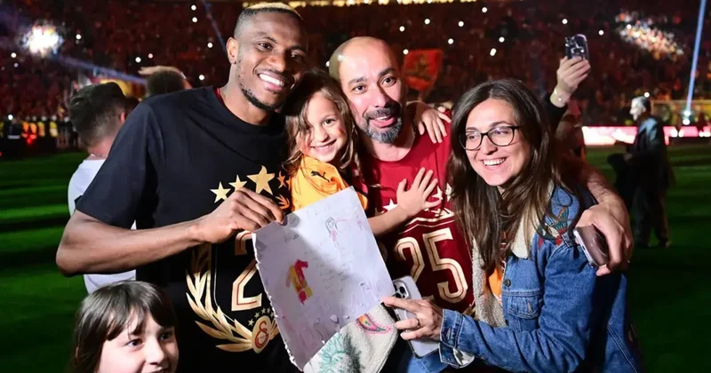 Galatasaray dan ayrılıyor mu? Osimhen den şampiyonluk sonrası transfer açıklaması