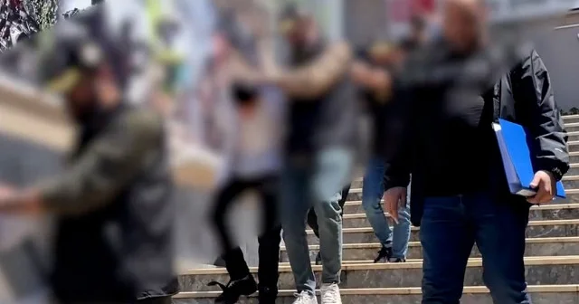 İstanbul da bir kişinin ev vaadiyle dolandırılmasına ilişkin 6 şüpheli tutuklandı VİDEO İZLE