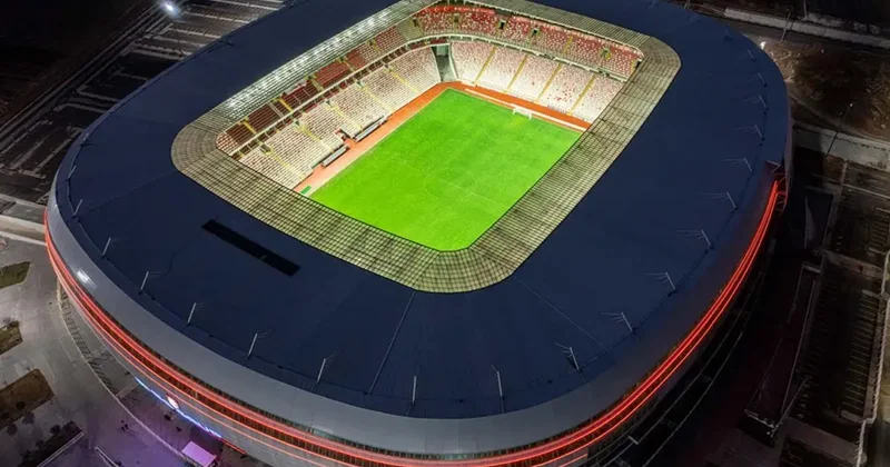 Süper Lig den düşen takımın yıldızı hocasını suçladı