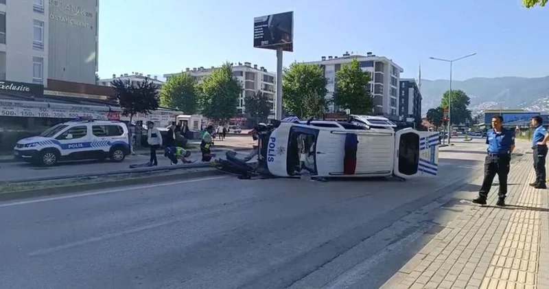 Son dakika: Bursa da polis aracı takla attı! 2 si polis 5 yaralı
