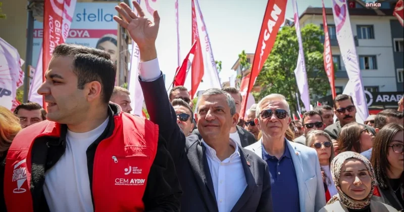 Özgür Özel den AKP’li gençlere Erdoğan çağrısı Sözcü Gazetesi
