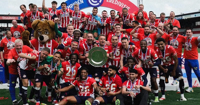 PSV nin mucizevi şampiyonluğu nasıl geldi? Futbol Haberleri