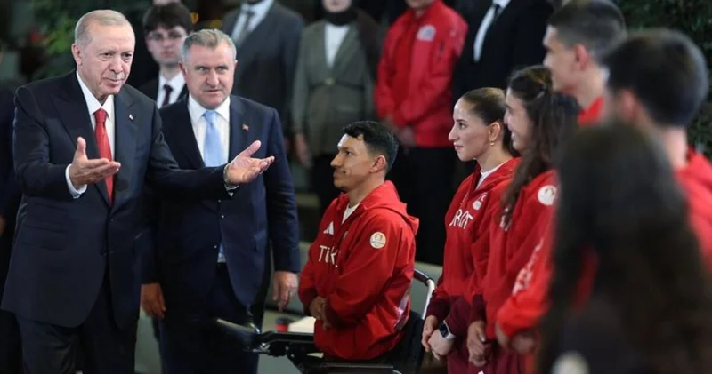 Cumhurbaşkanı Erdoğan, gençlerle buluştu Son dakika haberleri