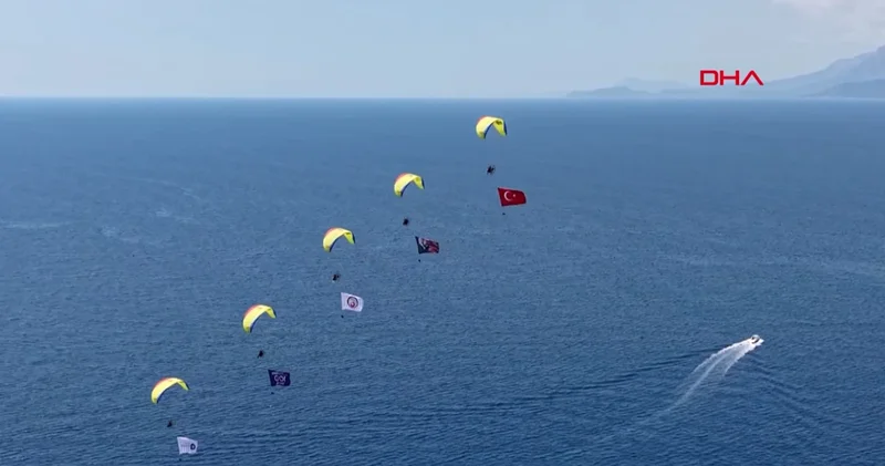 THK dan 19 Mayıs ta Antalya semalarında paramotor gösterisi