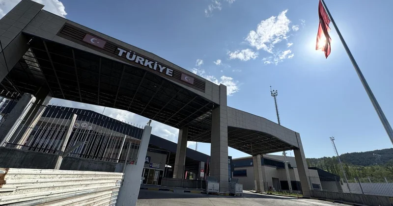 Türkgözü Gümrük Kapısı nı 22 ayda 272 bin araç kullandı