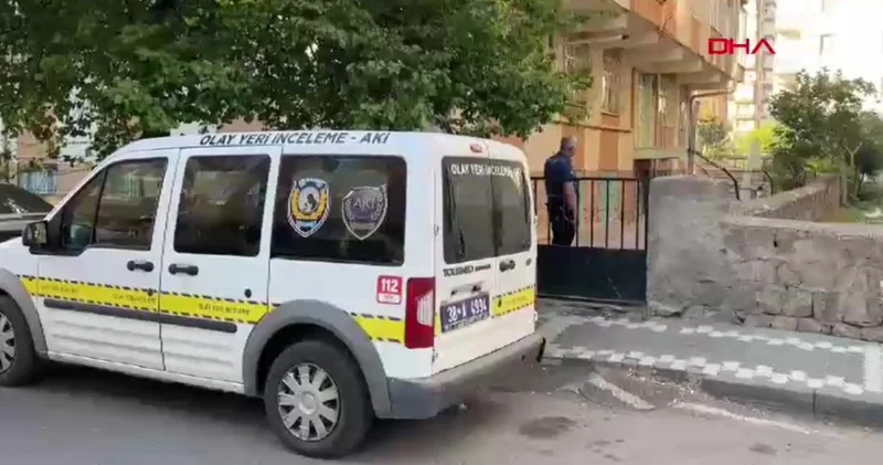 Alkollü arkadaşlar birbirini bıçakla yaraladı