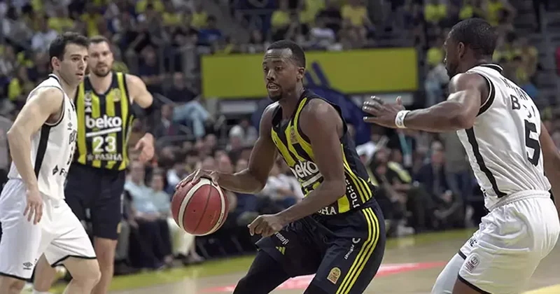 (ÖZET) Fenerbahçe evinde hata yapmadı! Seride durumu 2 0 a getirdi Fenerbahçe Beko Beşiktaş maç sonucu: 84 76 Fanatik Gazetesi Basketbol Haberleri Spor