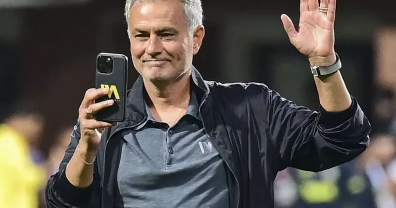 Yok artık Mourinho! Real Madrid in yıldızını tek telefonuyla ikna etti