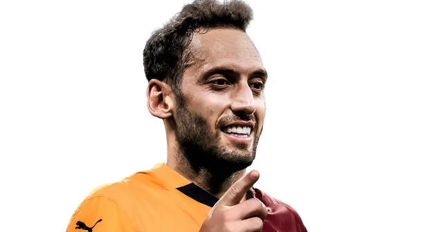 Hakan Çalhanoğlu Galatasaray da ne yapar? 90 saniyede anlattık VİDEO İZLE