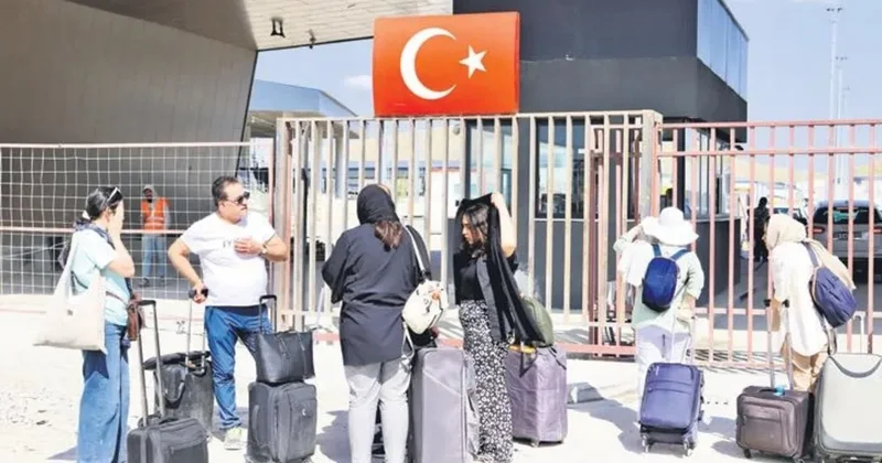 Savaşa rağmen İran’a dönüyorlar