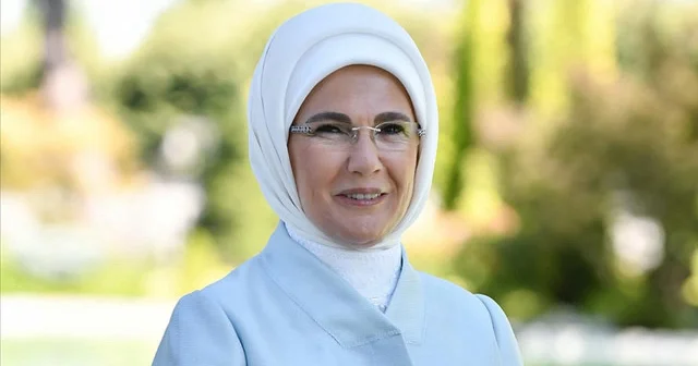 Emine Erdoğan karne alacak öğrencileri tebrik etti: Dinlenmeyi hak ettiler Gündem Haberleri
