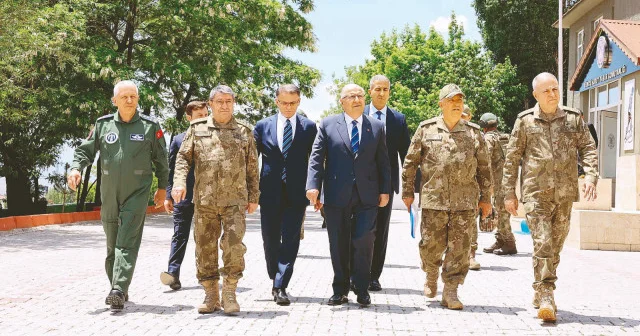 Sınırdaki güvenlik artırıldı: Yeni gelişmelere hazırız Gündem Haberleri