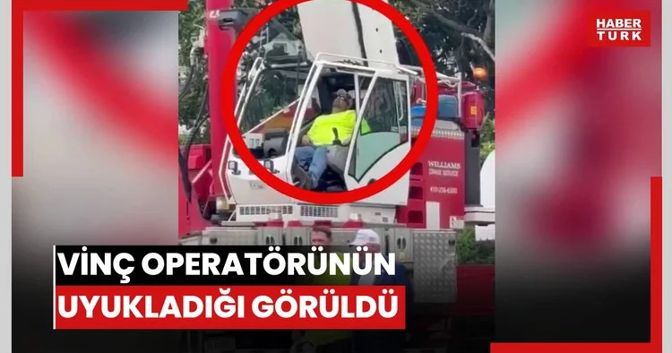 ABD Başkanı Trump işçilerle fotoğraf çektirirken vinç operatörünün uyukladığı görüldü