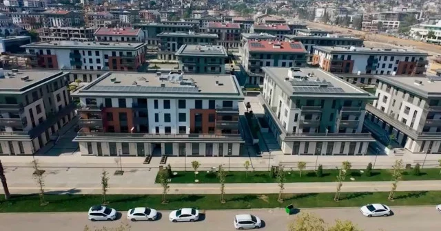 Cumhurbaşkanı Erdoğan dan Kahramanmaraş taki 250 bininci afet konutlarının teslimine özel paylaşım VİDEO İZLE