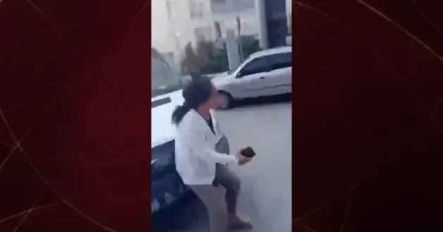 Köpek severlerden ‘Oscar’lık performans: Bayılma numarası yaptı