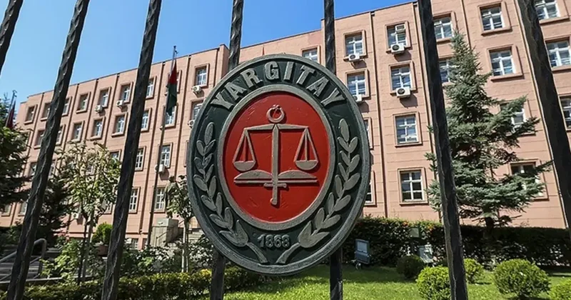 Yargıtay dan Boşanma Kararı: Eşine Hakaret Eden Adam Nafaka Ödeyecek