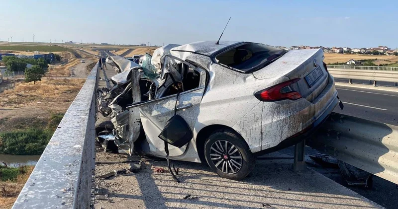 Tekirdağ da feci kaza: 21 yaşındaki genç öldü