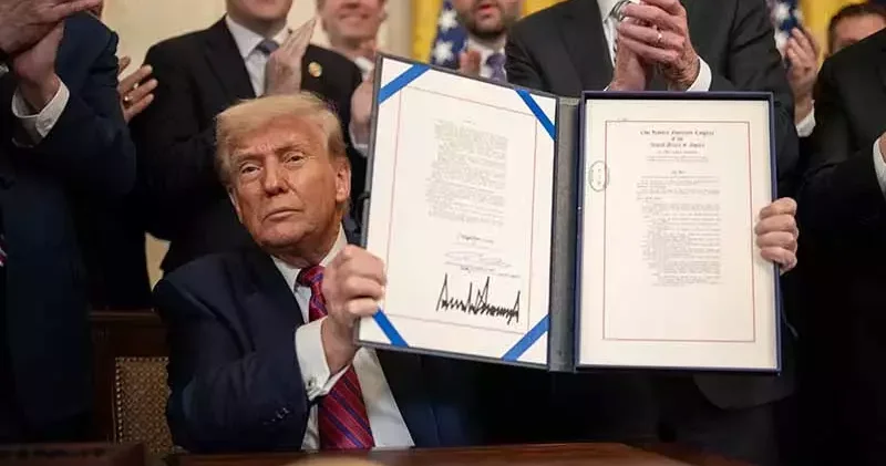 Trump, kripto tasarısını imzaladı