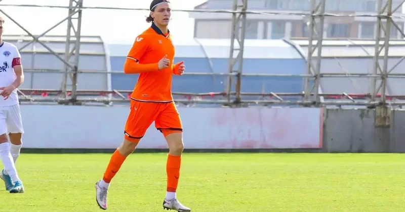 Süper Lig de oynuyordu: 22 yaşında şöhreti bırakıp 3. Lig ekibine imza attı
