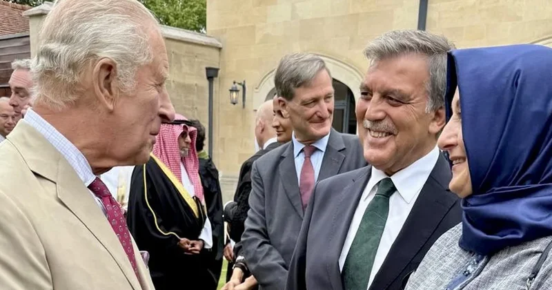 Abdullah Gül den yeni fotoğraf: Dikkat çeken Kral Charles detayı Sözcü Gazetesi