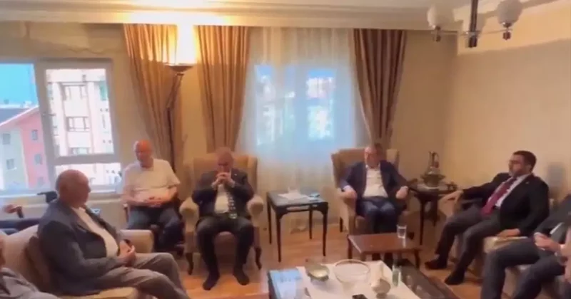 CHP li vekilin annesinin taziyesinde Kürtçe mevlit okundu