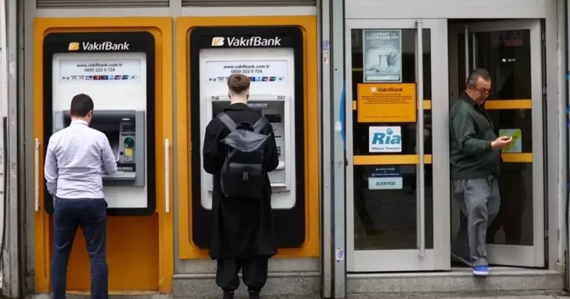 ATM lerde yeni dönem başlıyor! Bunu yapmayan para çekemeyecek
