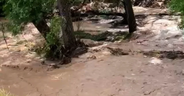 Mersin de sağanak, sel ve taşkına yol açtı Mersin Haberleri