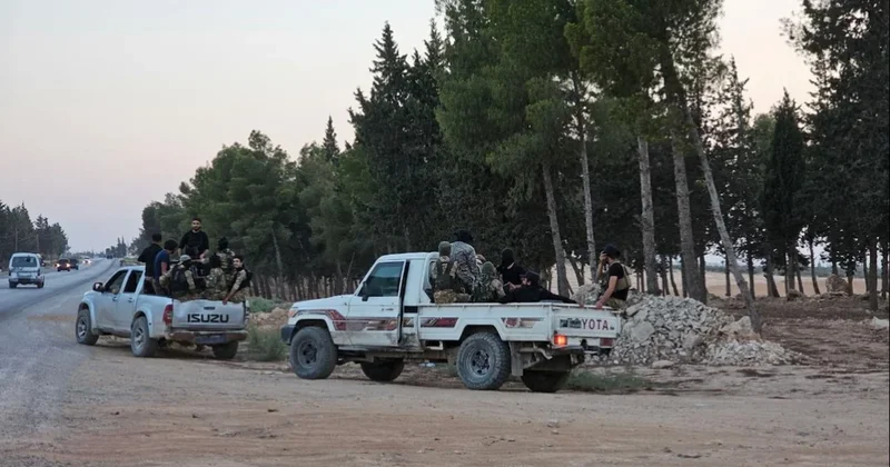 Suriye Ordu ndan Halep in doğusuna askeri sevkiyat Sözcü Gazetesi