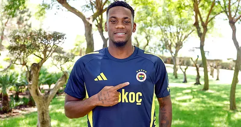 Jhon Duran: Bana gösterilen sevgiye karşılık verebilmek için sabırsızlanıyorum