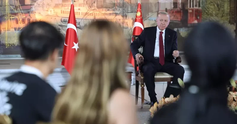 Cumhurbaşkanı Erdoğan gençlerle bir araya geldi! Gündeminde tütünle mücadele var