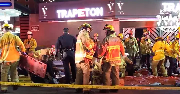 Los Angeles ta bir araç kalabalığın arasına daldı! Çok sayıda yaralı var