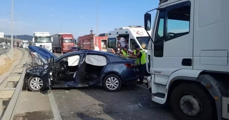 Belediye başkanı kaza geçirdi! Araç hurdaya döndü