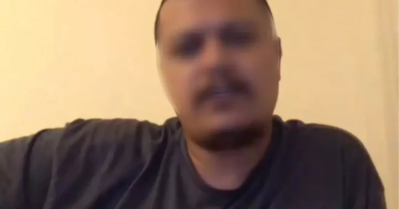 Şaman ayini için evinde keçi ve horoz kesti