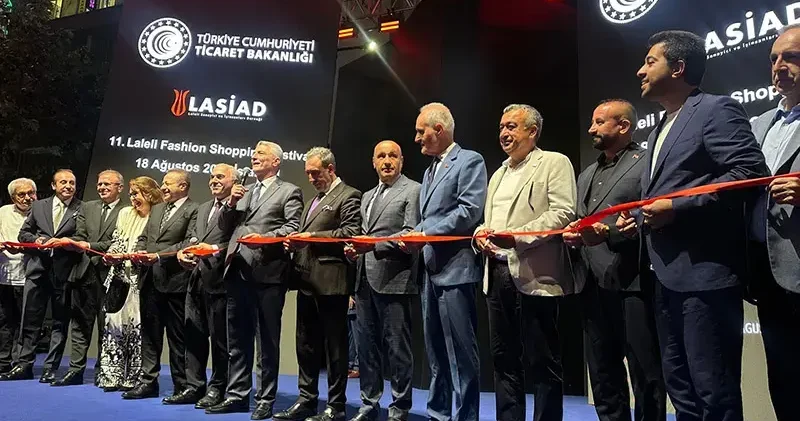 Ticaret Bakanı Bolat: İhracatta yıl sonunda 390 milyar doları aşacağız