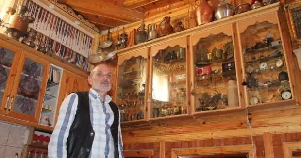 Bayburt haberleri Kazandığının yarısını harcıyor! Evinde, 300 yıllık tencere bile var 19 Ağustos 2025