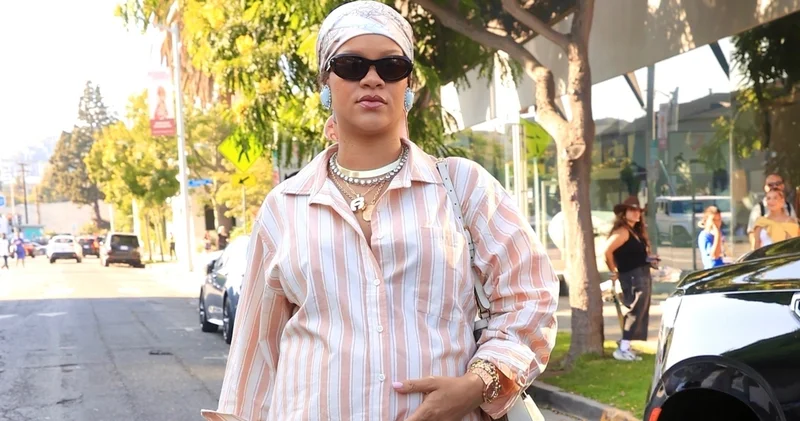 Rihanna, Los Angeles sokakta pijamayla dolaştı Magazin haberleri