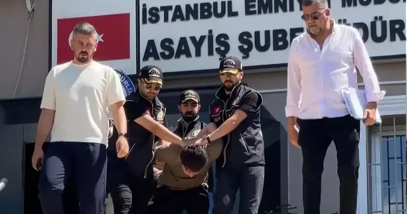 Ümraniye de sokak ortasında eşini satırla öldüren şüpheli adliyeye sevk edildi