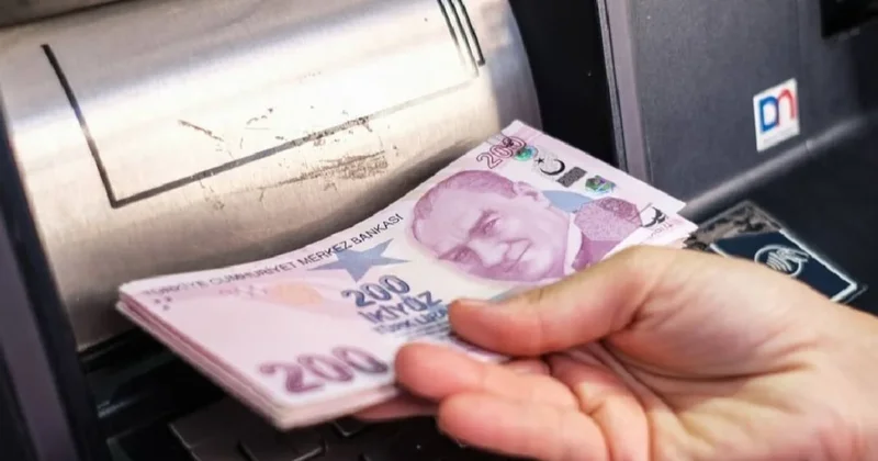 Bankalar 90 bin lirayı faizsiz veriyor: Nakit para suyunu çekince vatandaş akın etti Sözcü Gazetesi