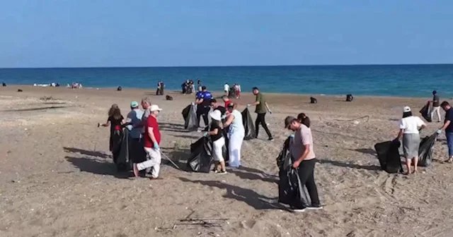 Kumköy sahilinde çevre temizliği yapıldı VİDEO İZLE