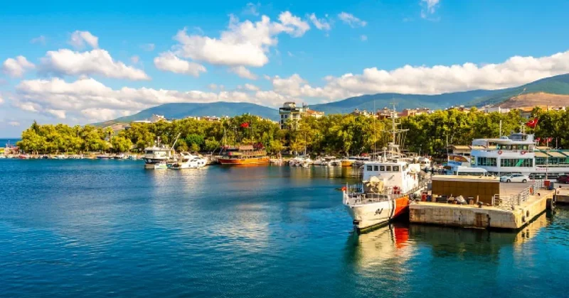 Emeklilerin yeni gözde şehri oldu: İstanbul a hem yakın hem de çok sakin Sözcü Gazetesi