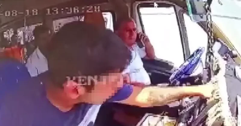 Minibüs Hırsızlığı Kamere ile Kaydedildi